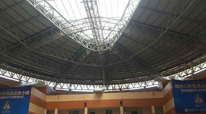 沙河怎么区分管廊钢结构与桁架结构的管道支架