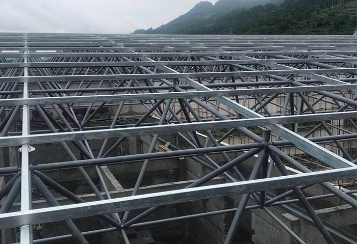 沙河仁怀冠英学校艺体楼网架